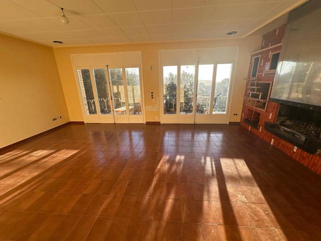 Casa-chalet en Venta en Urbanitzacions