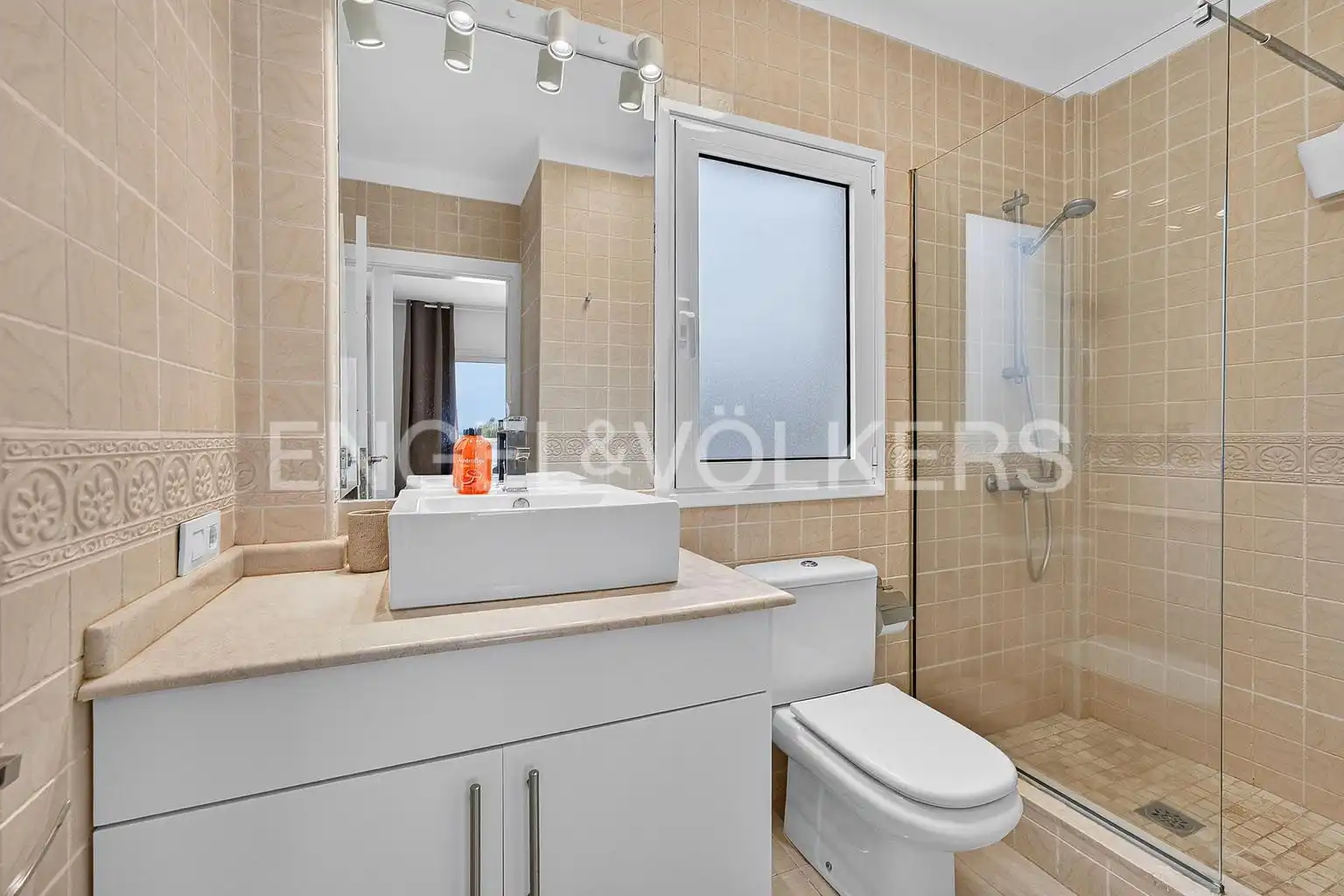 Bathroom of Houses for sale in Adeje  with Air Conditioner, Terrace and Swimming Pool