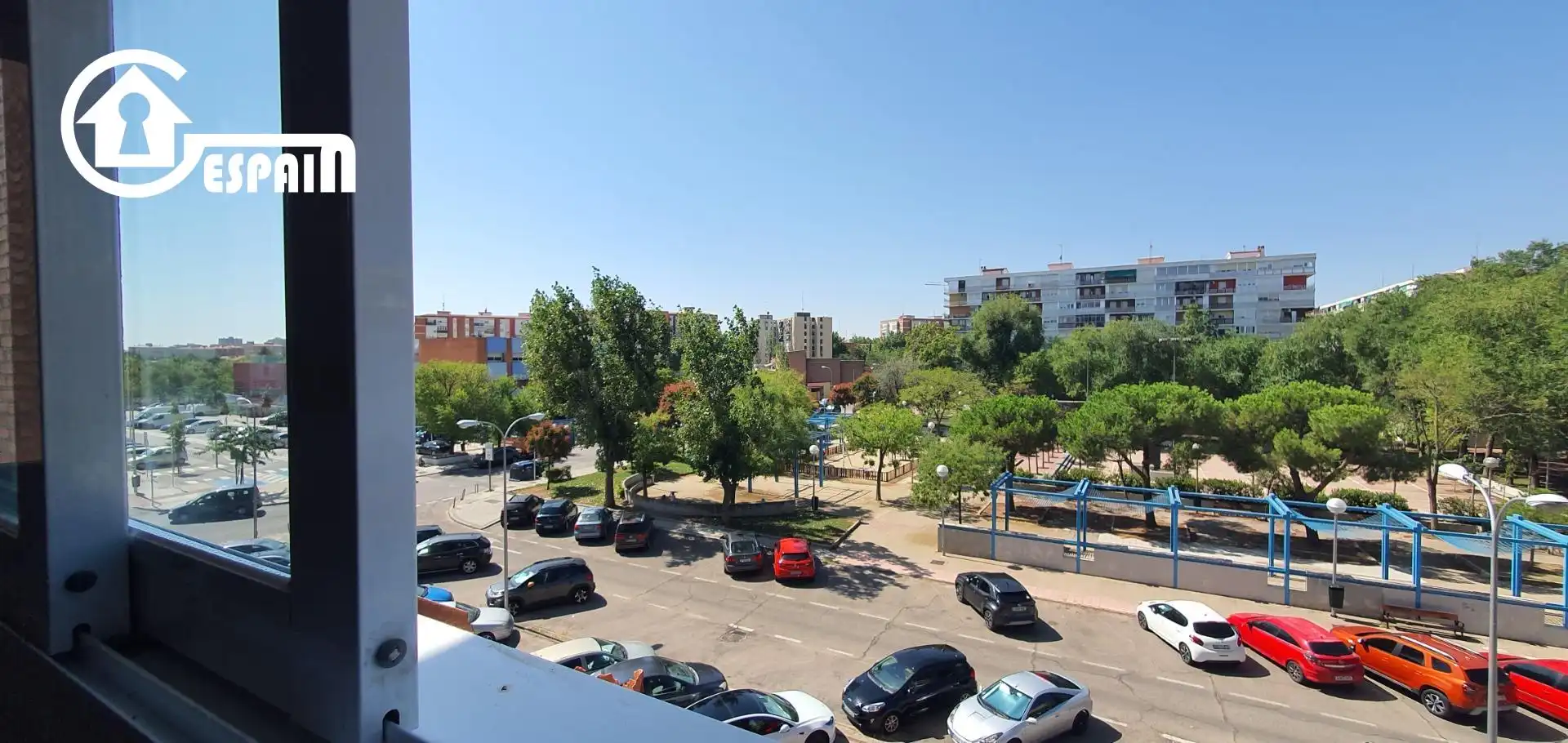 Parking de Piso en venta en Madrid con Calefacción y Parquet