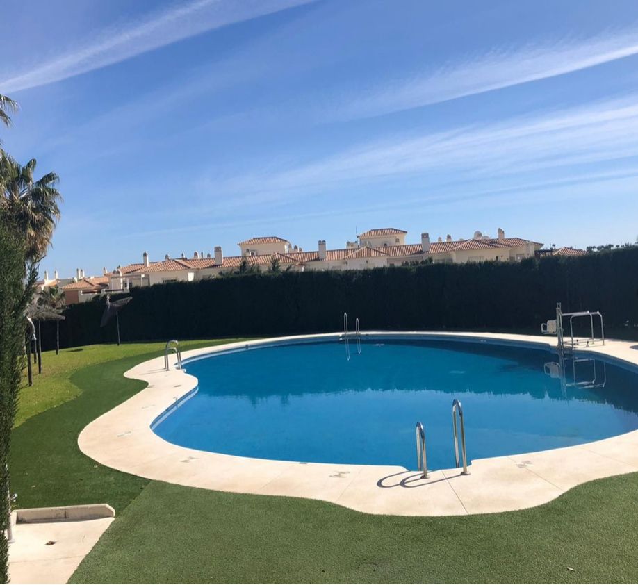 Swimming pool of Flat for sale in Benalmádena  with Furnished, Oven and Washing machine