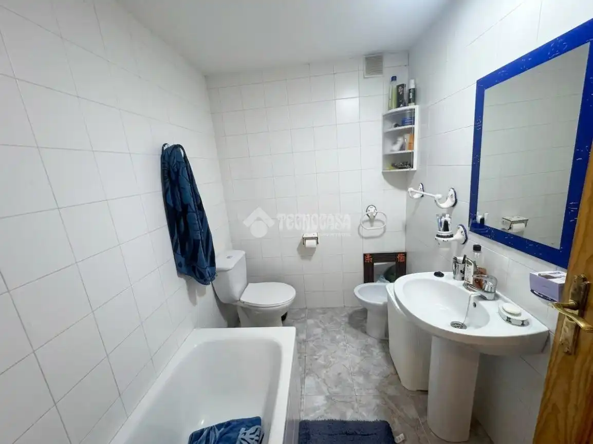 Baño de Piso en venta en Estepona con Terraza