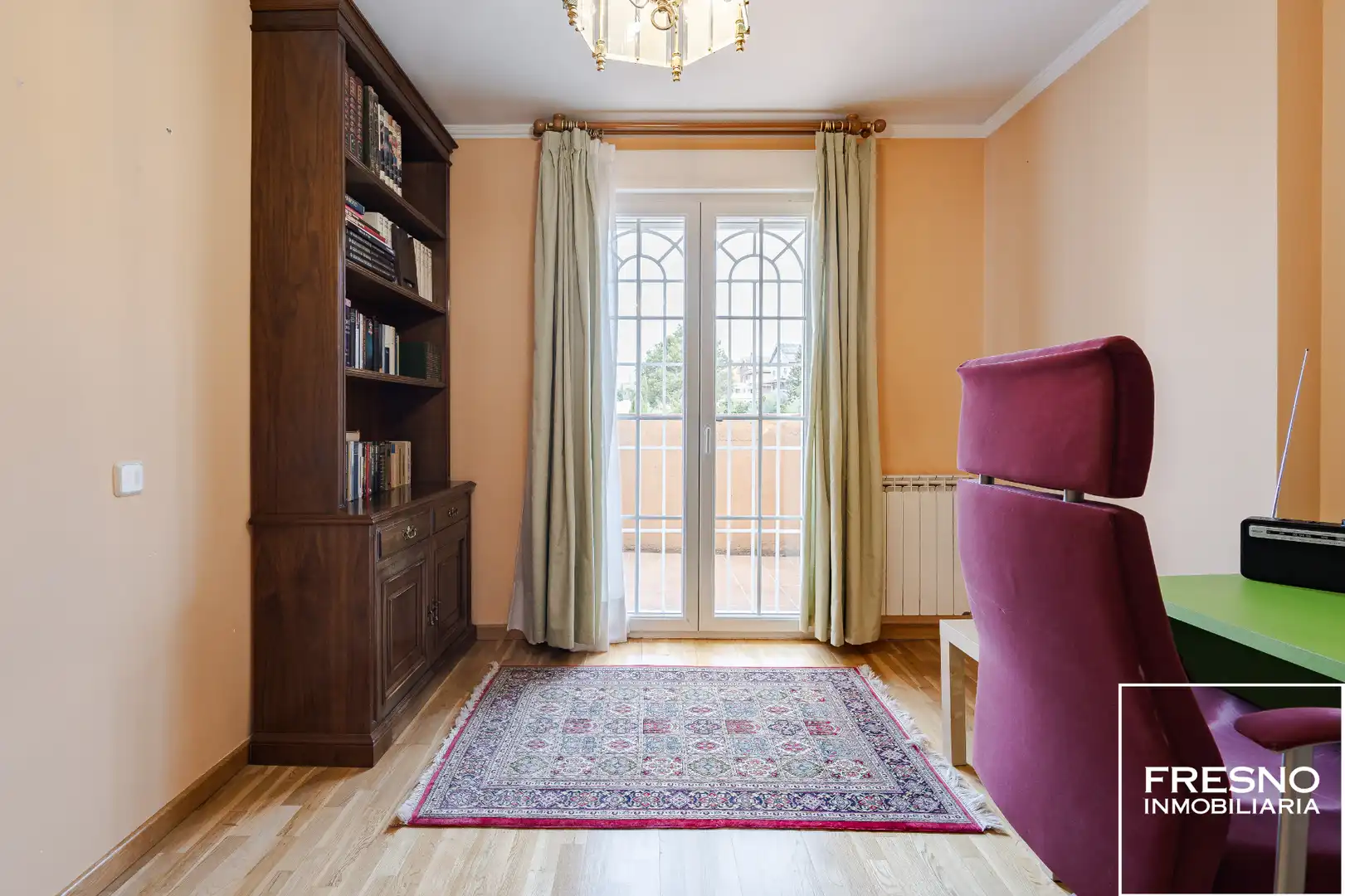 Bedroom of Detached homes for sale in Cobeña  with Air Conditioner, Heating and Private garden