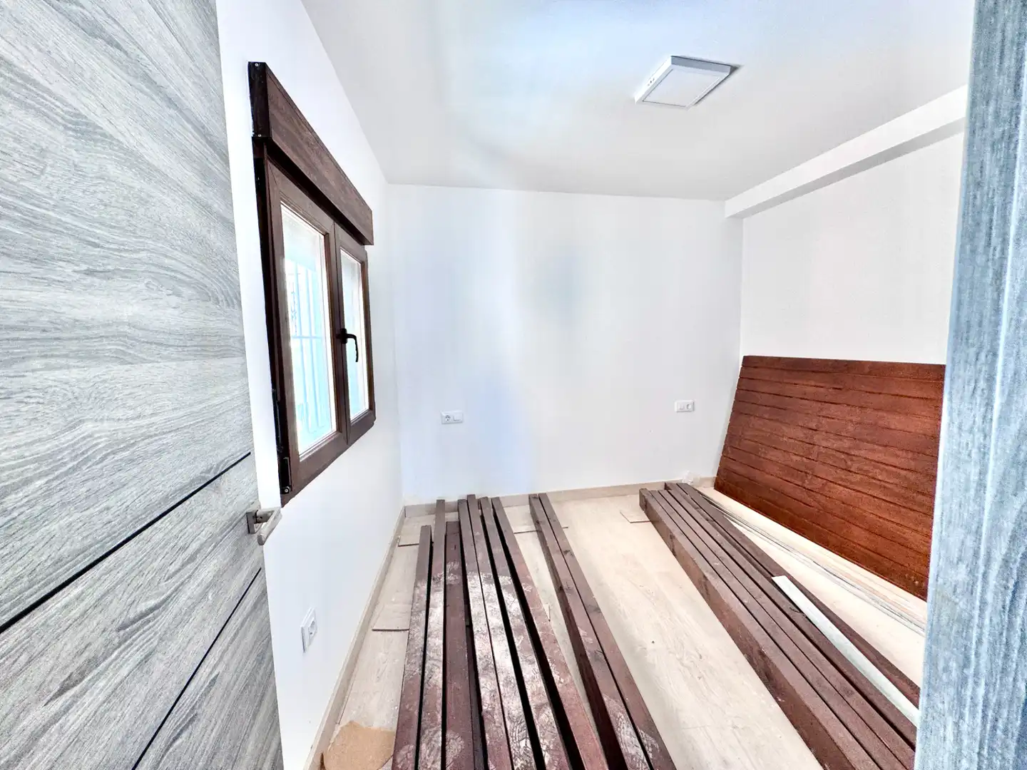 Houses for sale in Nevada  with Air Conditioner, Terrace and Furnished