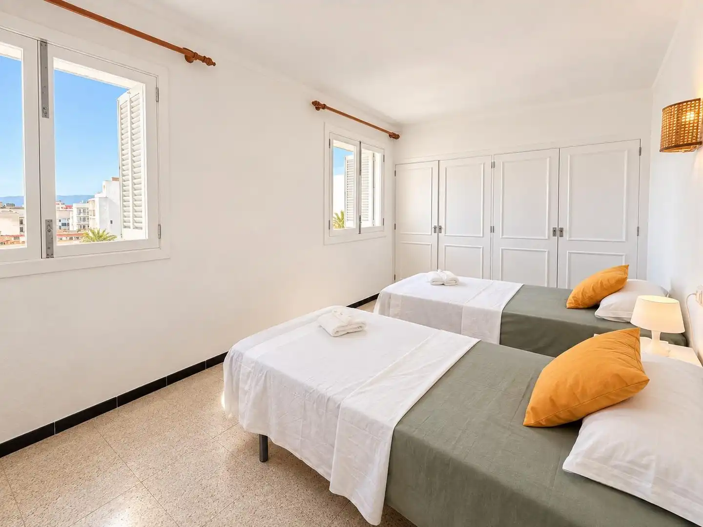 Habitación de Ático de alquiler en  Palma de Mallorca con Aire acondicionado, Terraza y Amueblado