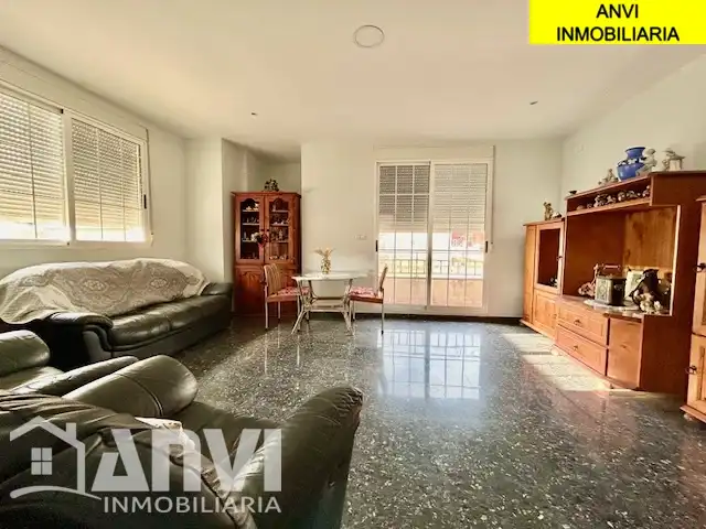 Casa amb terrassa en venda a Vilamarxant, imagen 4