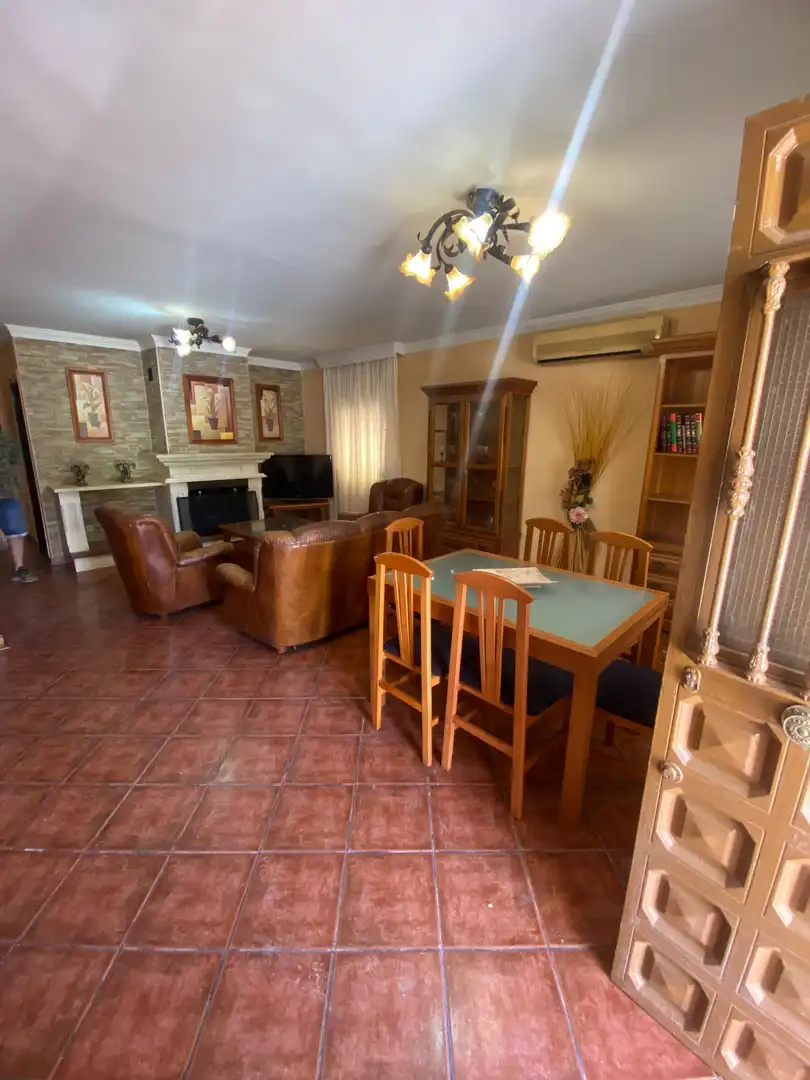Dining room of Houses for sale in Málaga  with Air Conditioner, Furnished and Oven