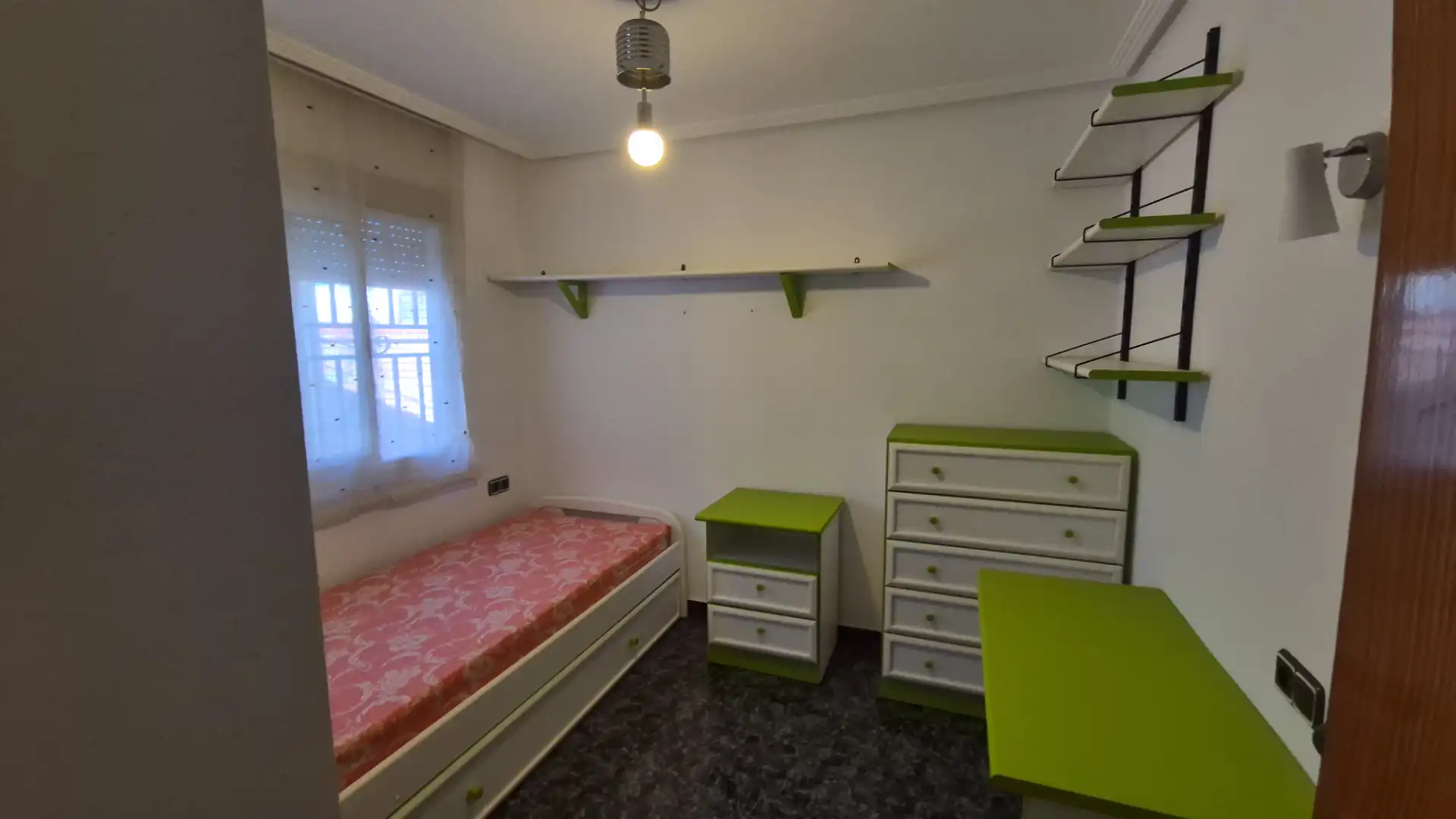 Dormitori de Casa adosada en venda en Alcantarilla amb Terrassa, Moblat i Balcó