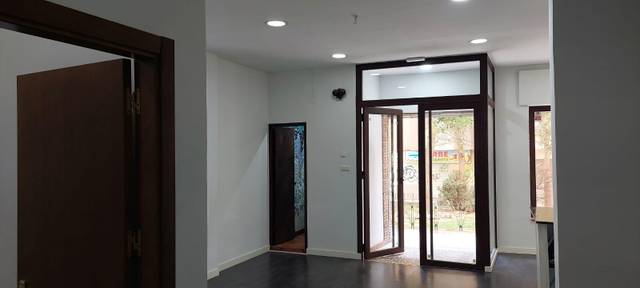 Local comercial en Venta en Calle Poeta Bernardo de la Torre en Martiricos - La Roca - La Rosaleda