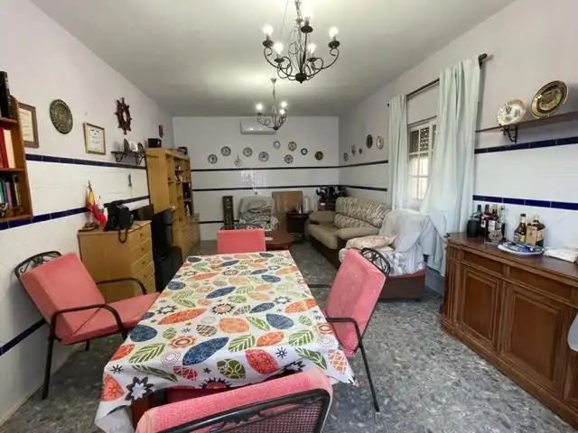 Casa o xalet en venda a Las Lagunas - Campano