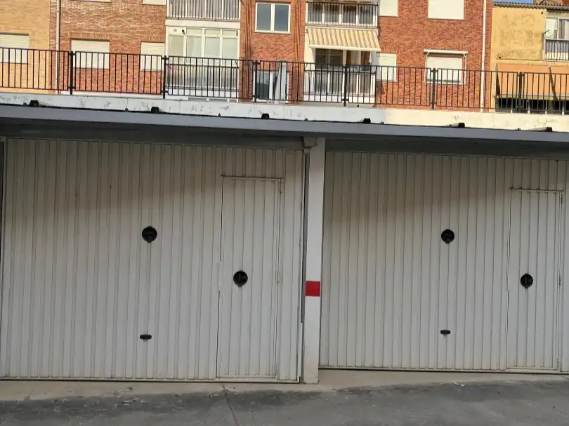 Aparcament de Garatge de lloguer en Almazán