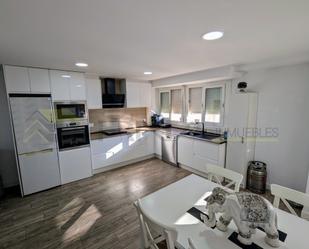 Kitchen of Flat for sale in Elda