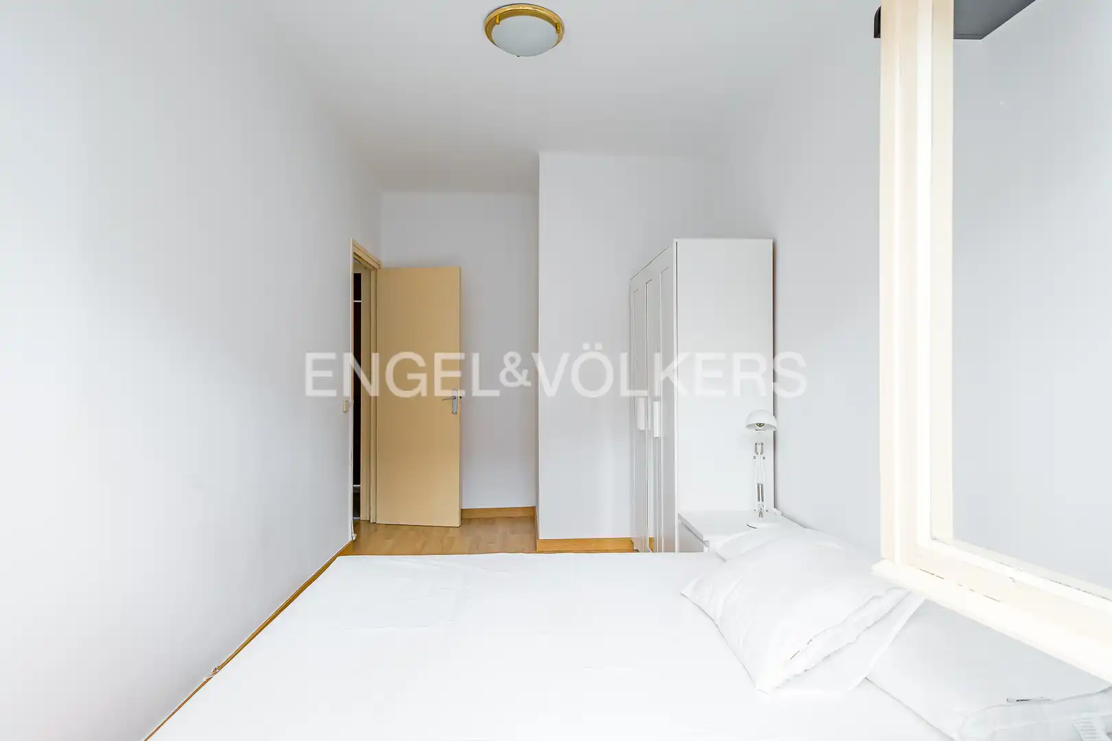 Bedroom of Flat for rent in Barcelona  with Heating, Furnished and Balcony