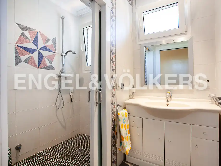 Baño de Casa o chalet en venta en Serra con Calefacción, Jardín privado y Trastero