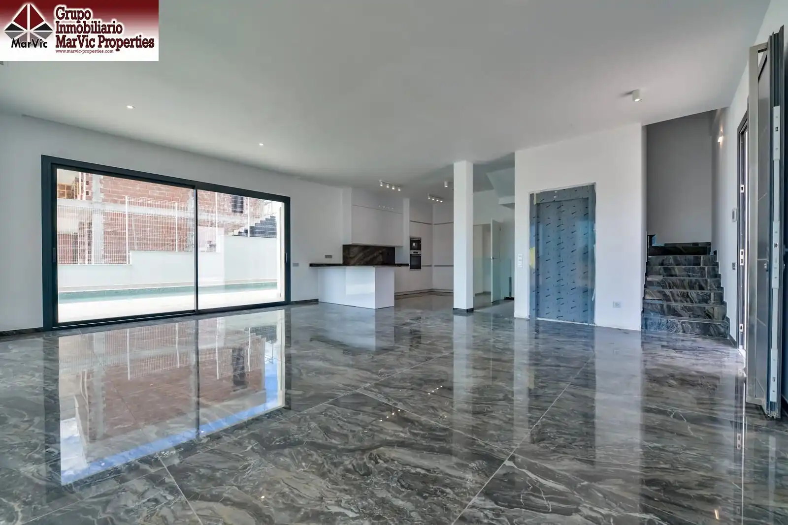 Villa mit Pool zum Verkauf in Golf Bahía, imagen 25