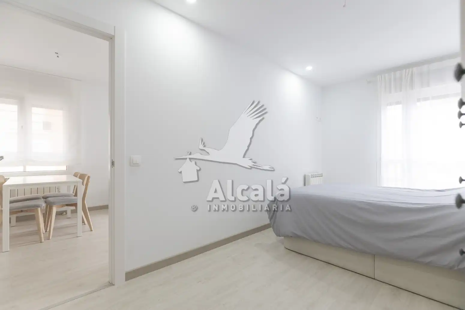 Habitación de Piso en venta en Alcalá de Henares con Aire acondicionado, Calefacción y Jardín privado