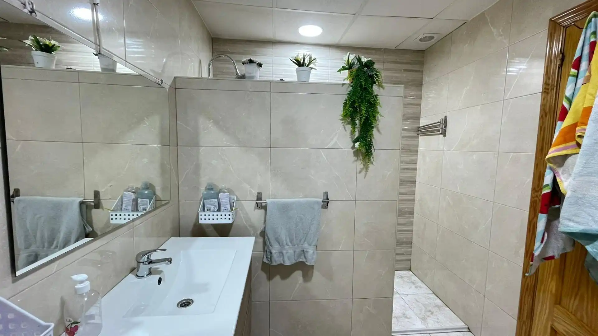 Bathroom of Houses for sale in Cartagena