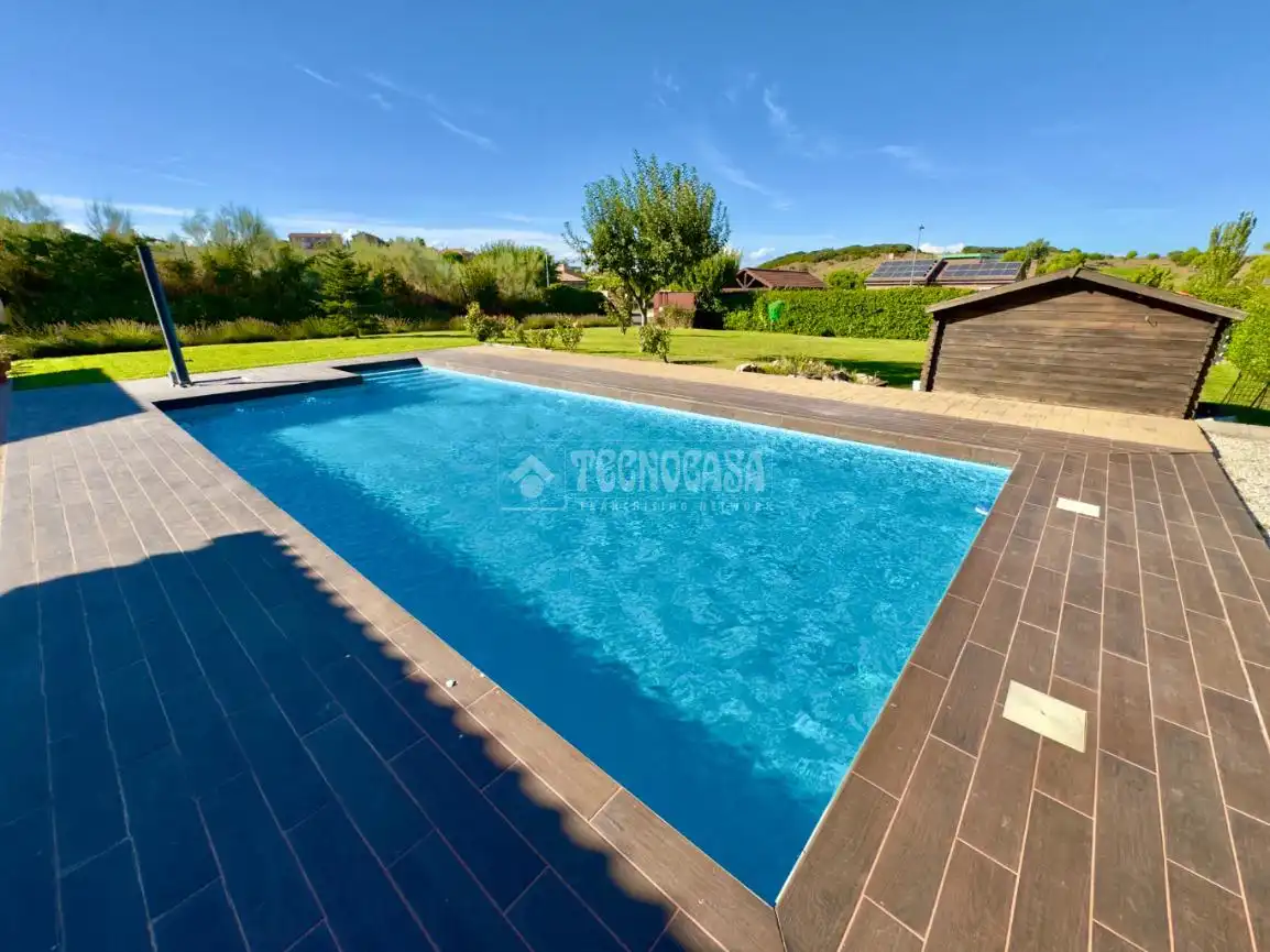 Piscina de Casa o chalet en venta en Cabanillas del Campo con Aire acondicionado, Calefacción y Terraza