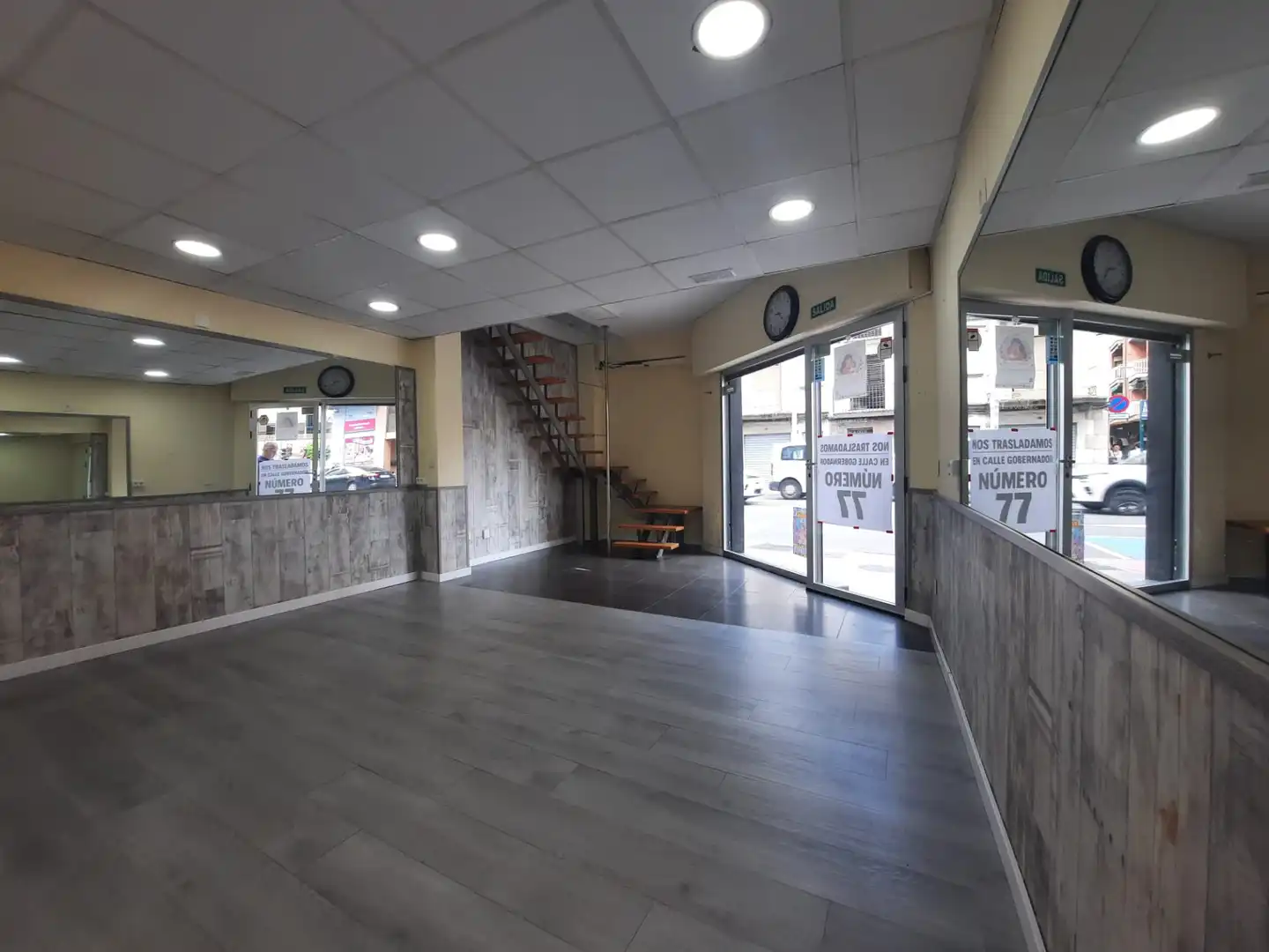 Local comercial de lloguer a Carrer de Ruiz Vila, imagen 2