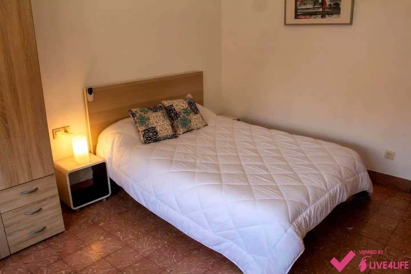 Habitación de Piso para compartir en  Valencia Capital con Amueblado