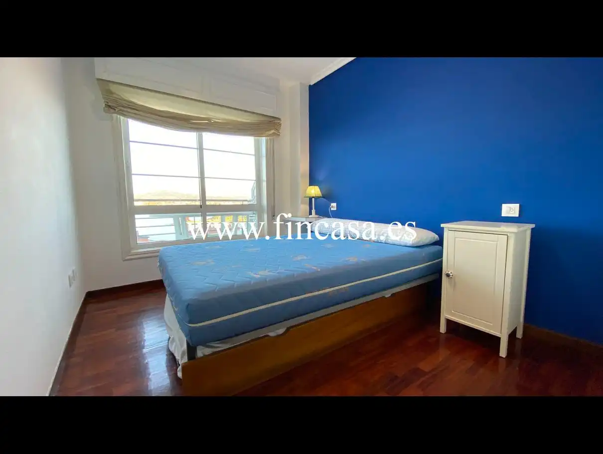Habitación de Piso de alquiler en Baiona con Calefacción, Terraza y Amueblado