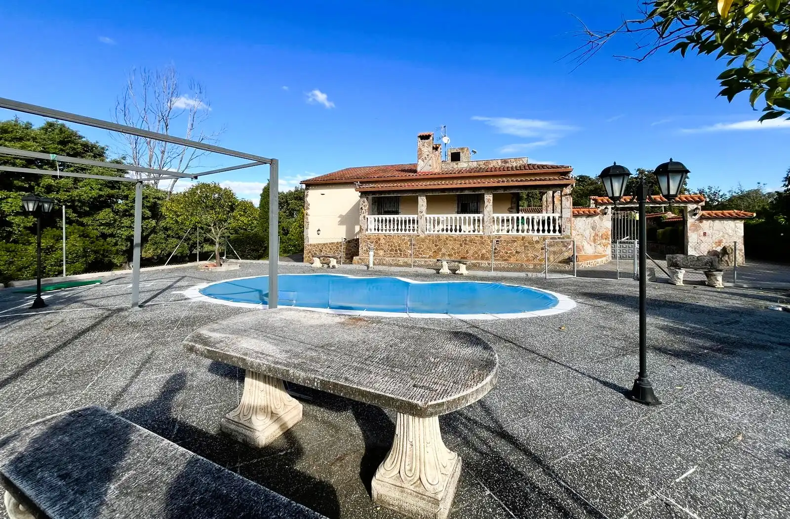 Finca rústica en venta en Santa Cruz del Retamar pueblo