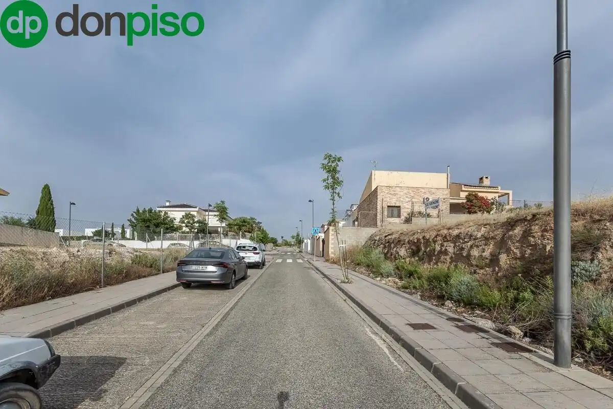 Residential for sale in Calle Pinos Puente, 20, Altos de la Zubia
