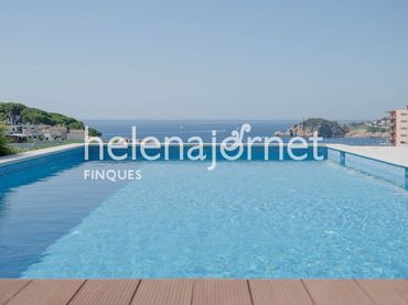 Casa con piscina en venta en Volta de l´Ametller