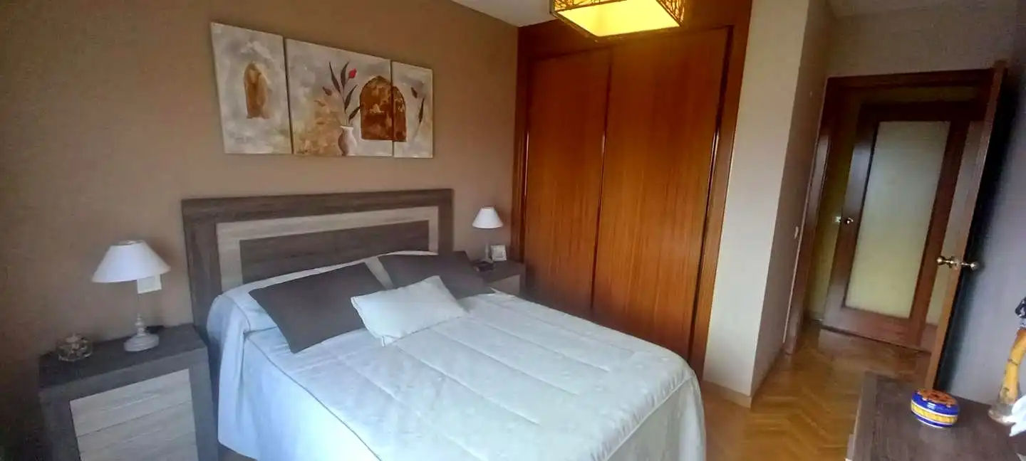 Piso de alquiler en Avenida Cristóbal Colón, 15, Saucar - Zarzuela