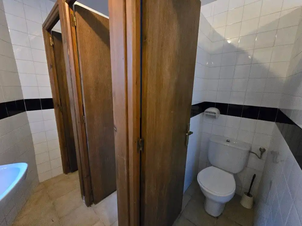 Bathroom of Country homes for sale in Jasa  with Heating and Private garden