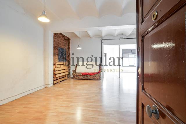 Piso en Venta en Vila de Gràcia
