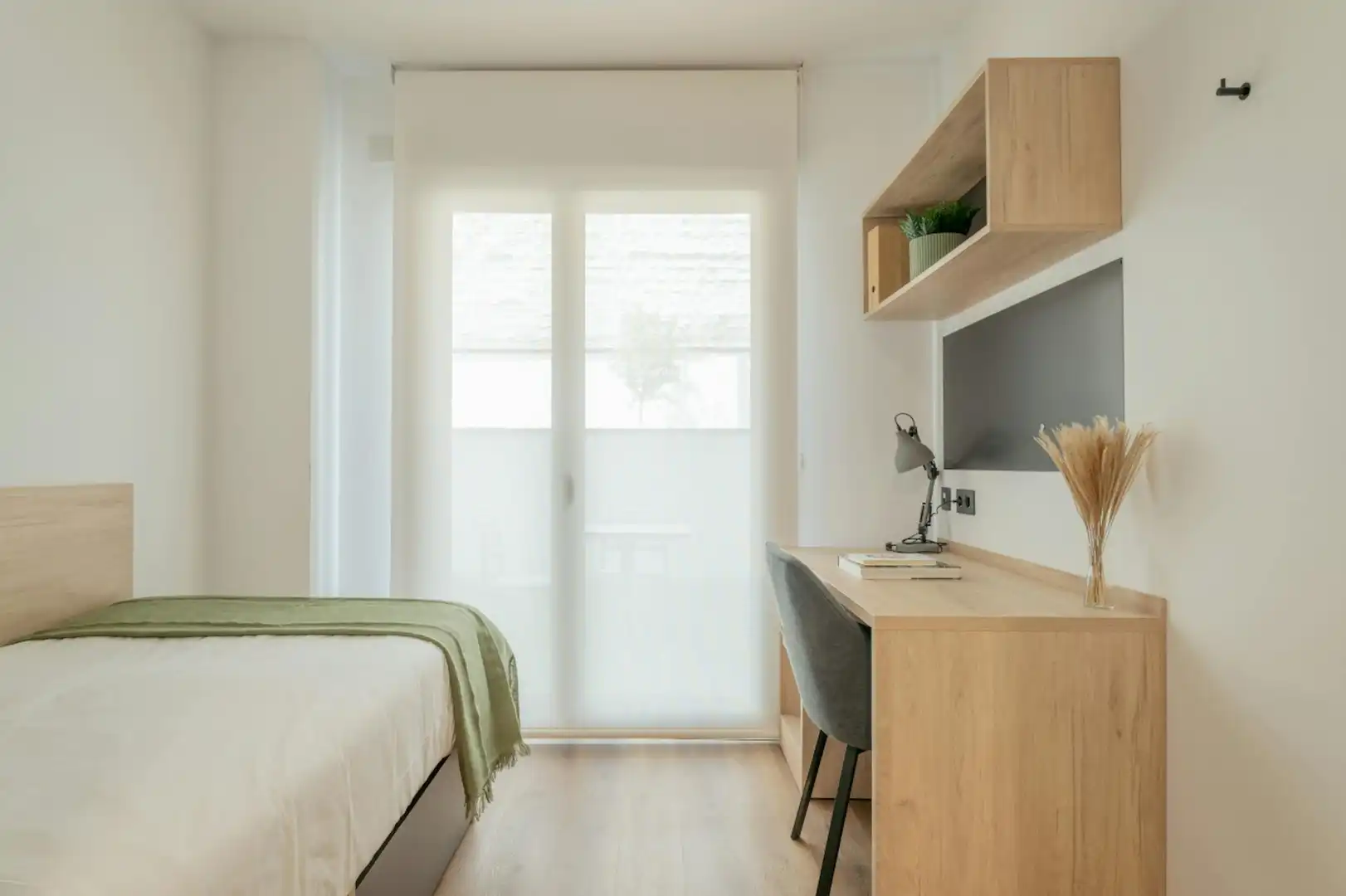 Schlafzimmer von Gebäude zur Miete in Madrid