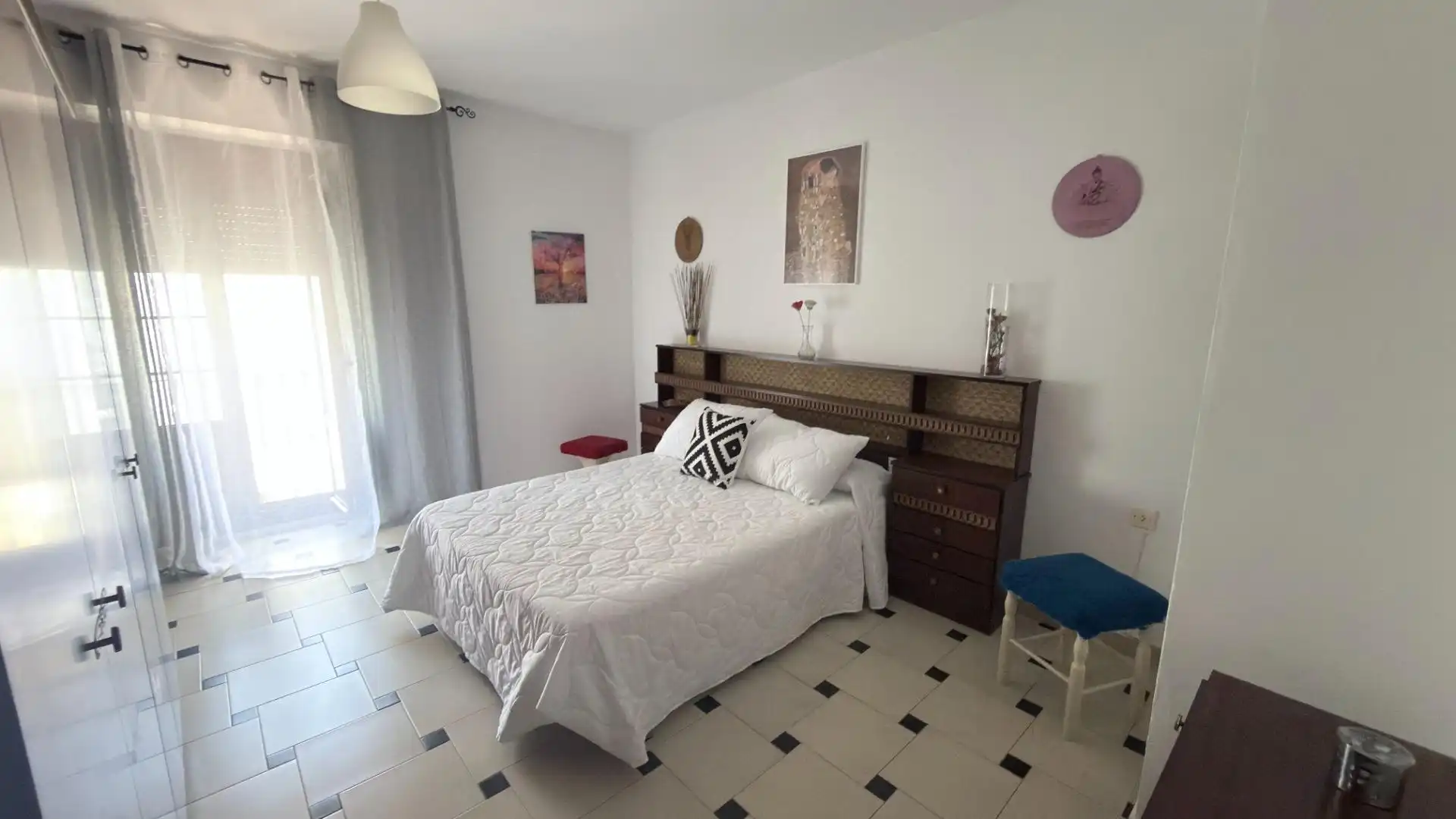 Dormitori de Edifici en venda en Cortegana