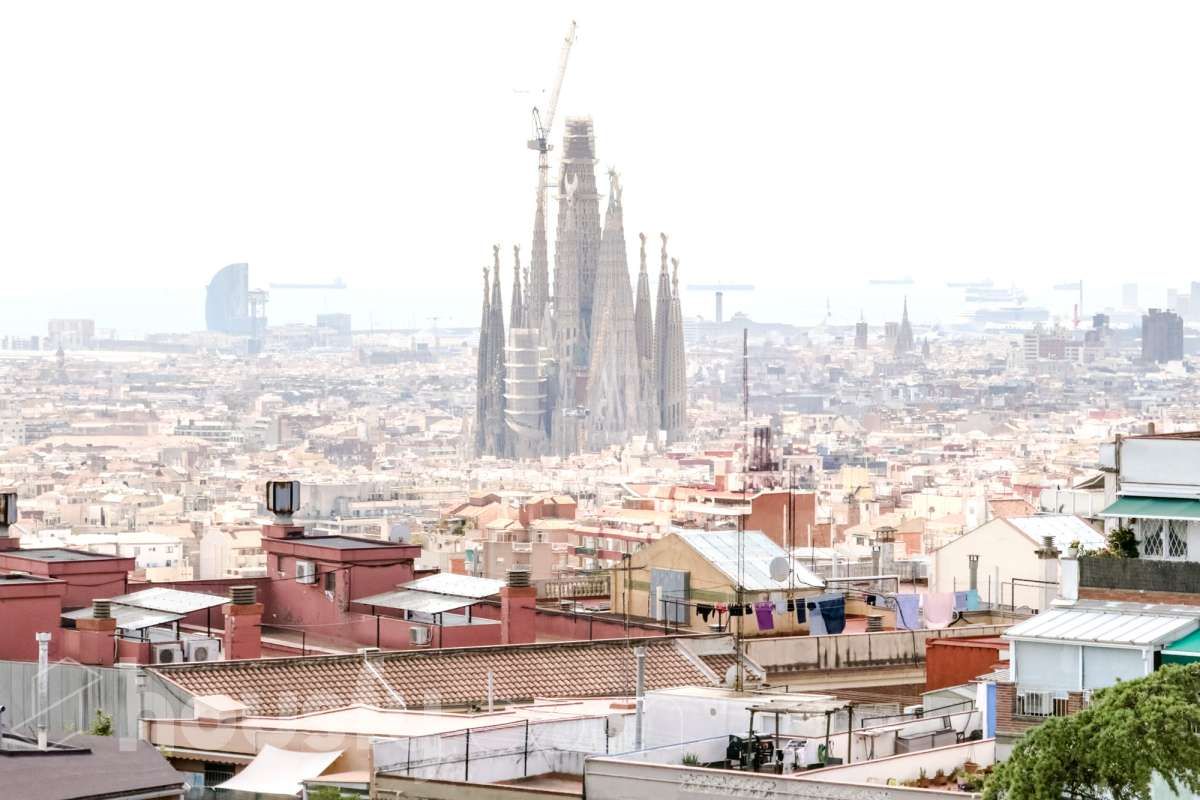 Vista exterior de Piso en venta en  Barcelona Capital con Aire acondicionado, Calefacción y Amueblado