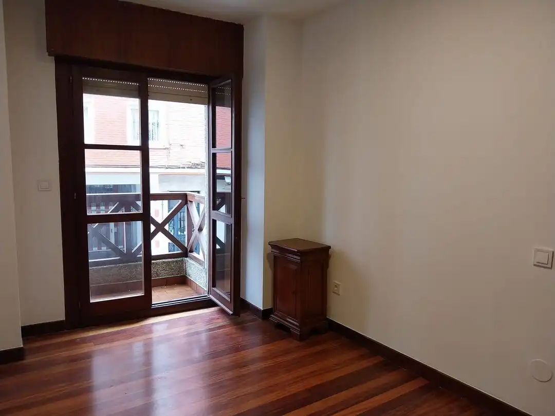 Maisonette zum Verkauf in Santander mit Heizung und Abstellraum