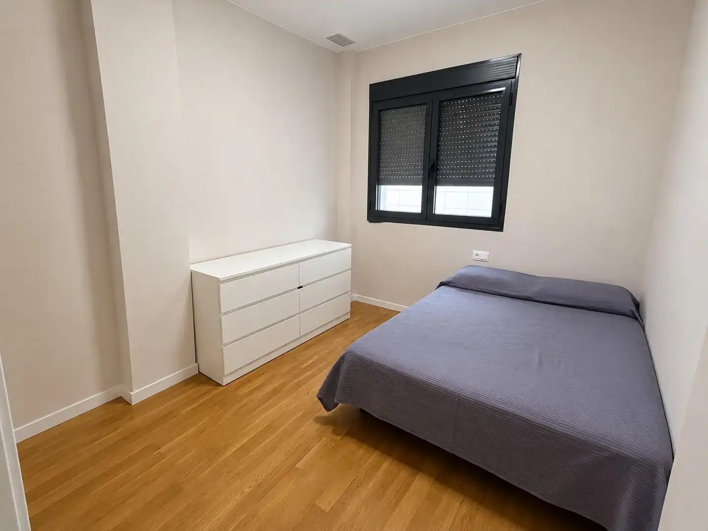 Dormitori de Pis en venda en Alzira amb Aire condicionat, Calefacció i Parquet