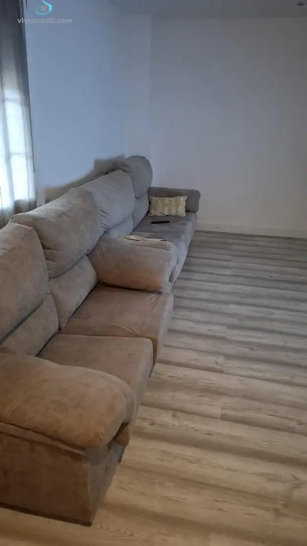 Sala d'estar de Planta baixa en venda en Cádiz