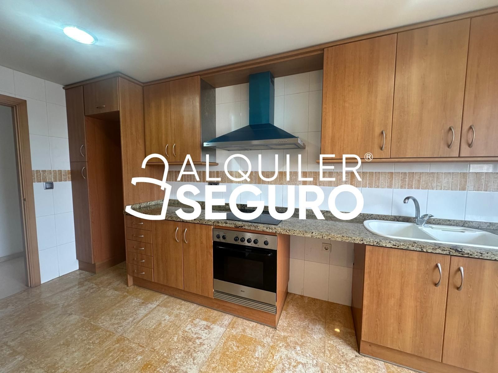 Kitchen of Flat to rent in Massanassa  with Air Conditioner