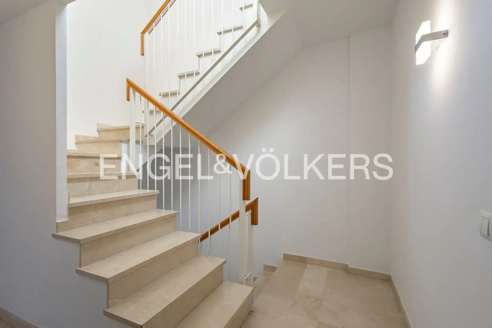 Houses for sale in Gavà  with Air Conditioner, Heating and Private garden