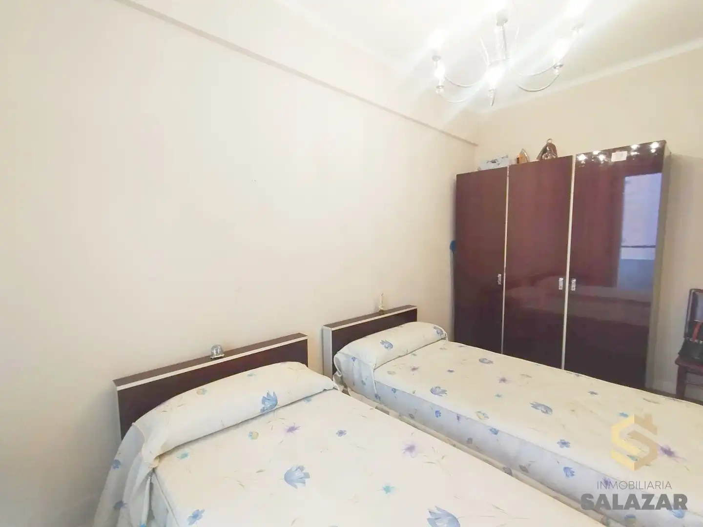 Bedroom of Flat for sale in Bilbao   with Heating, Terrace and Balcony