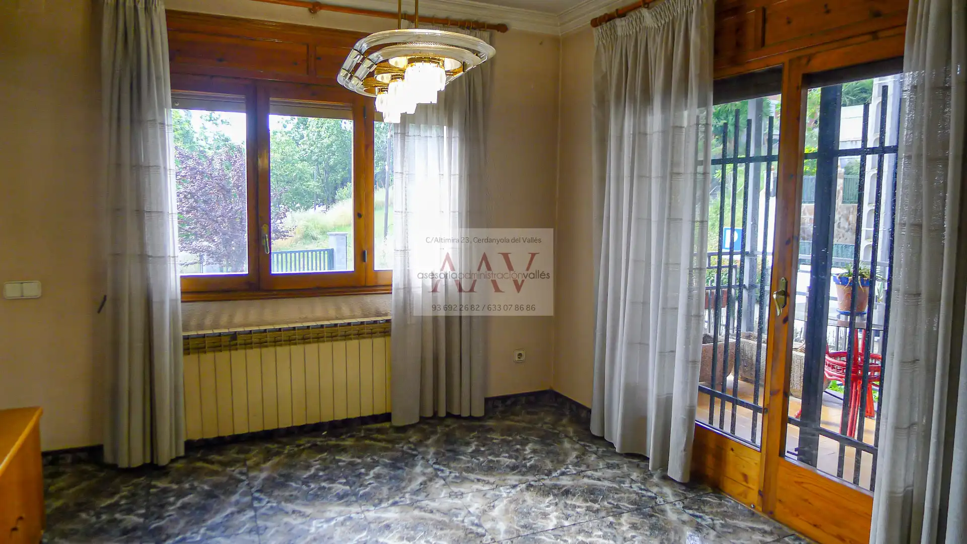 Comedor de Casa o chalet en venta en Cerdanyola del Vallès con Calefacción, Jardín privado y Terraza