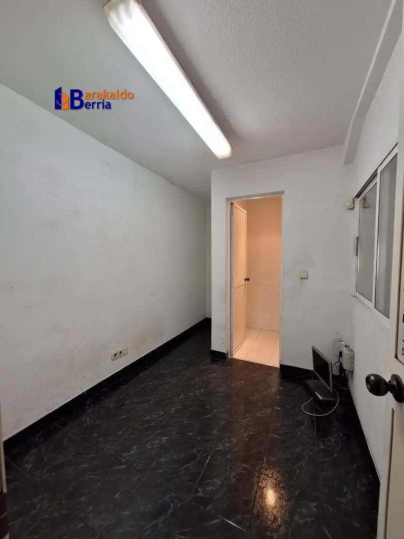 Industrial building for sale in Torretxu Bidea, imagen 9