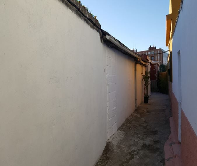 Vista exterior de Casa adosada en venda en La Línea de la Concepción