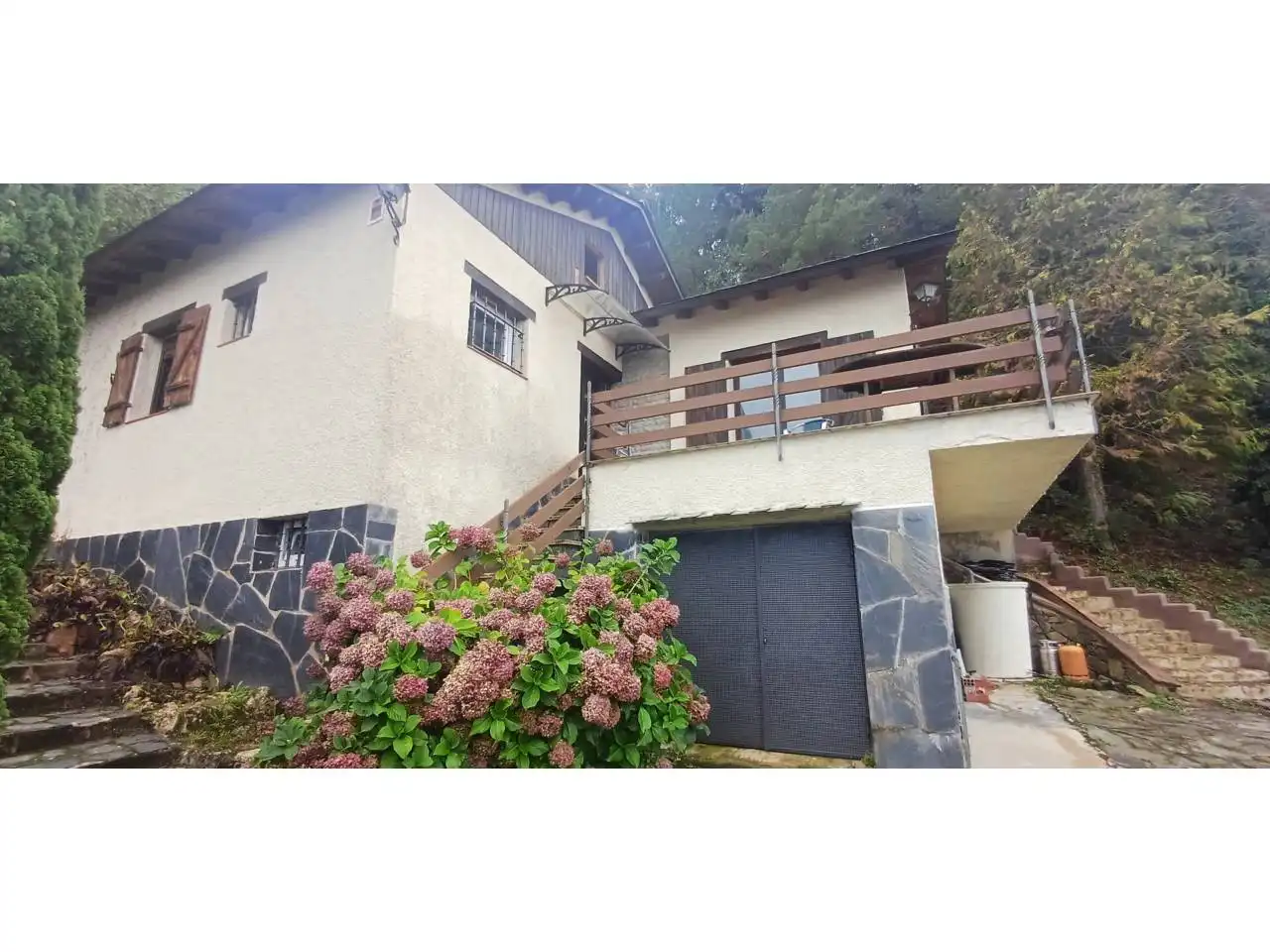 Country homes for sale in Susqueda, Girona