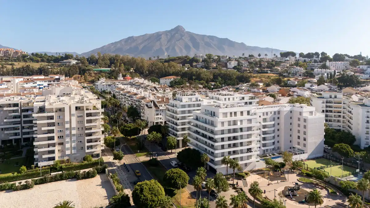 Ático en venta en Nueva Andalucía, imagen 2