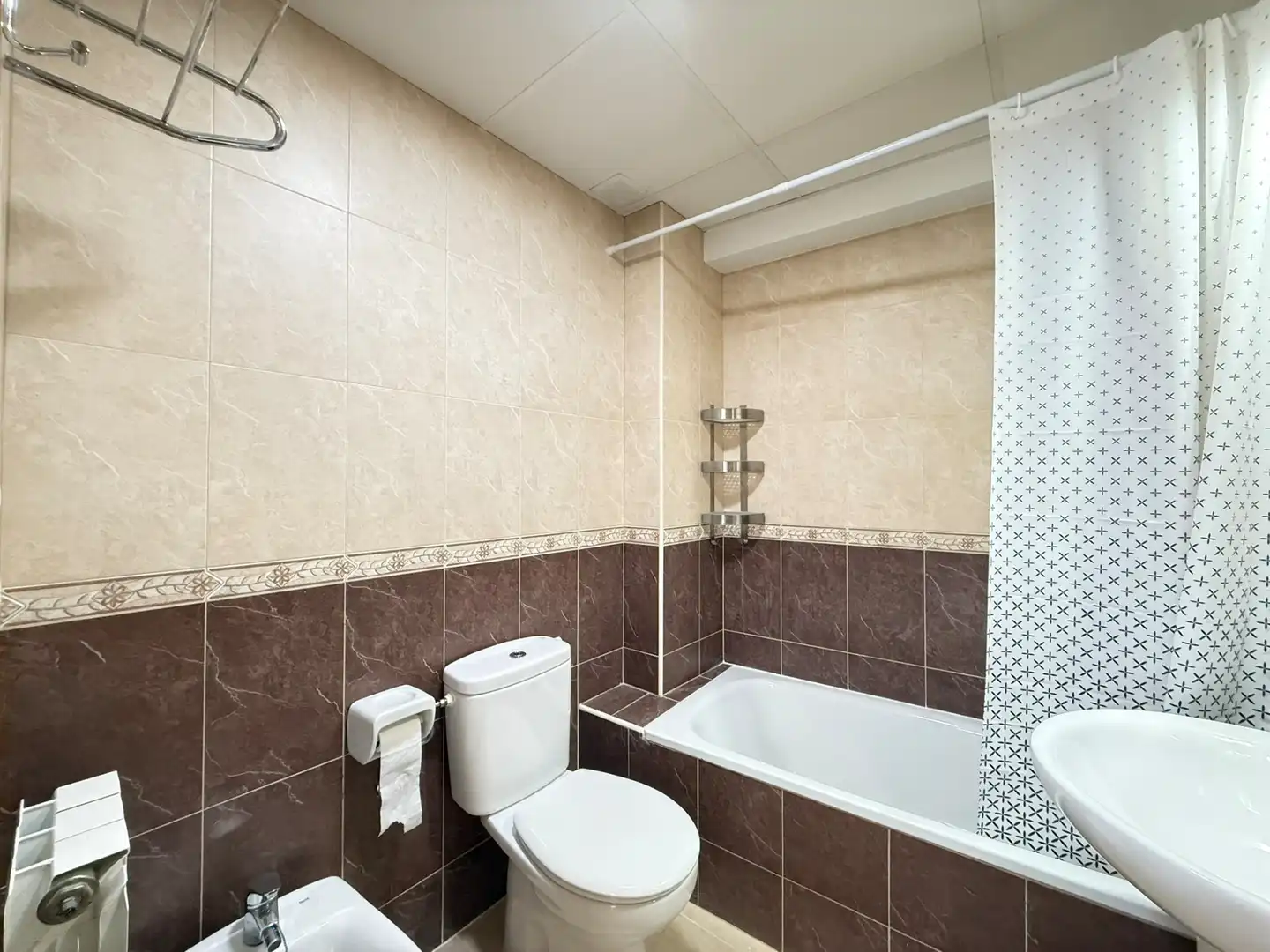 Bathroom of Duplexes for sale in Caspe  with Air Conditioner, Heating and Terrace