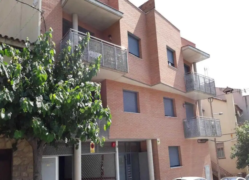 Parking for sale in LLUIS COMPANYS, imagen 2