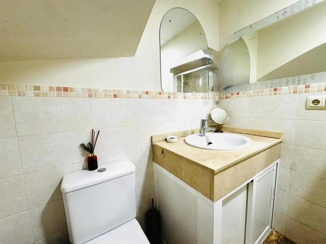 Bathroom of Houses for sale in Finestrat  with Air Conditioner, Private garden and Swimming Pool