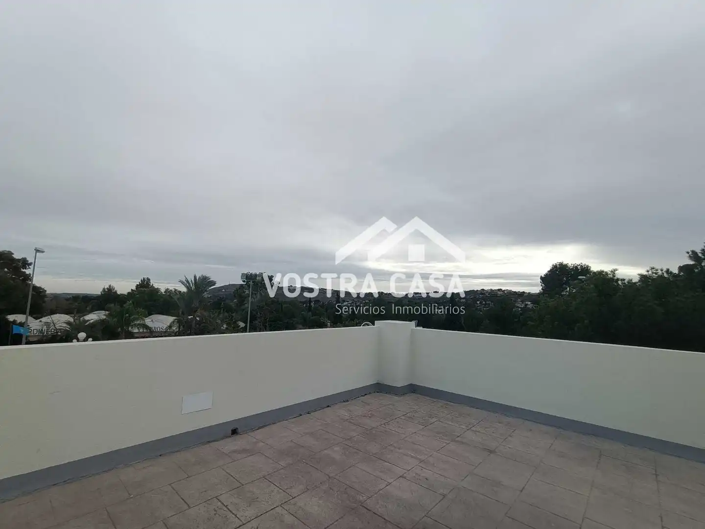 Commercial properties for rent in SALVADOR DALI , -1, Los Felipes - Corral de Carmelo