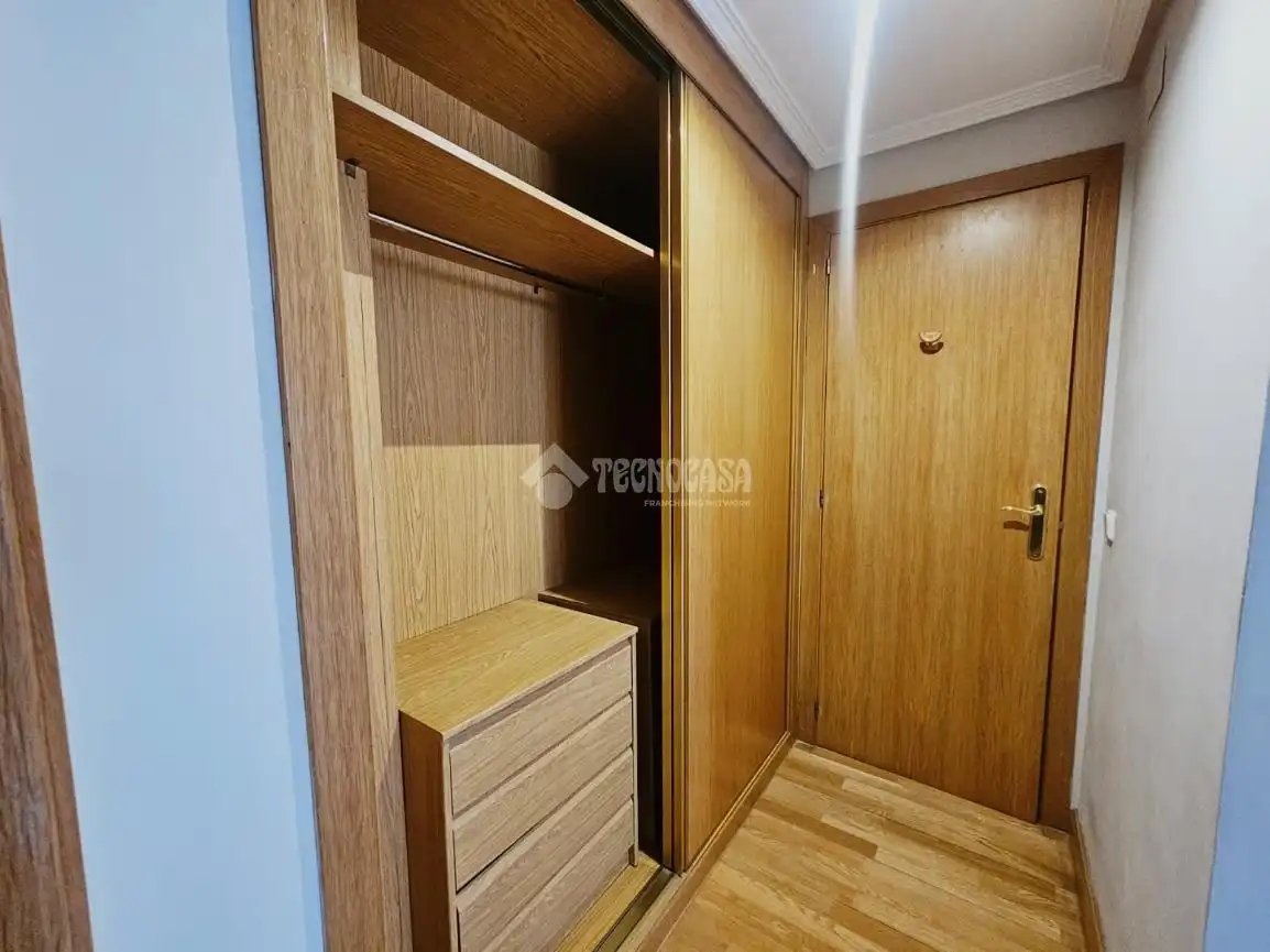 Bedroom of Flat for sale in Parla