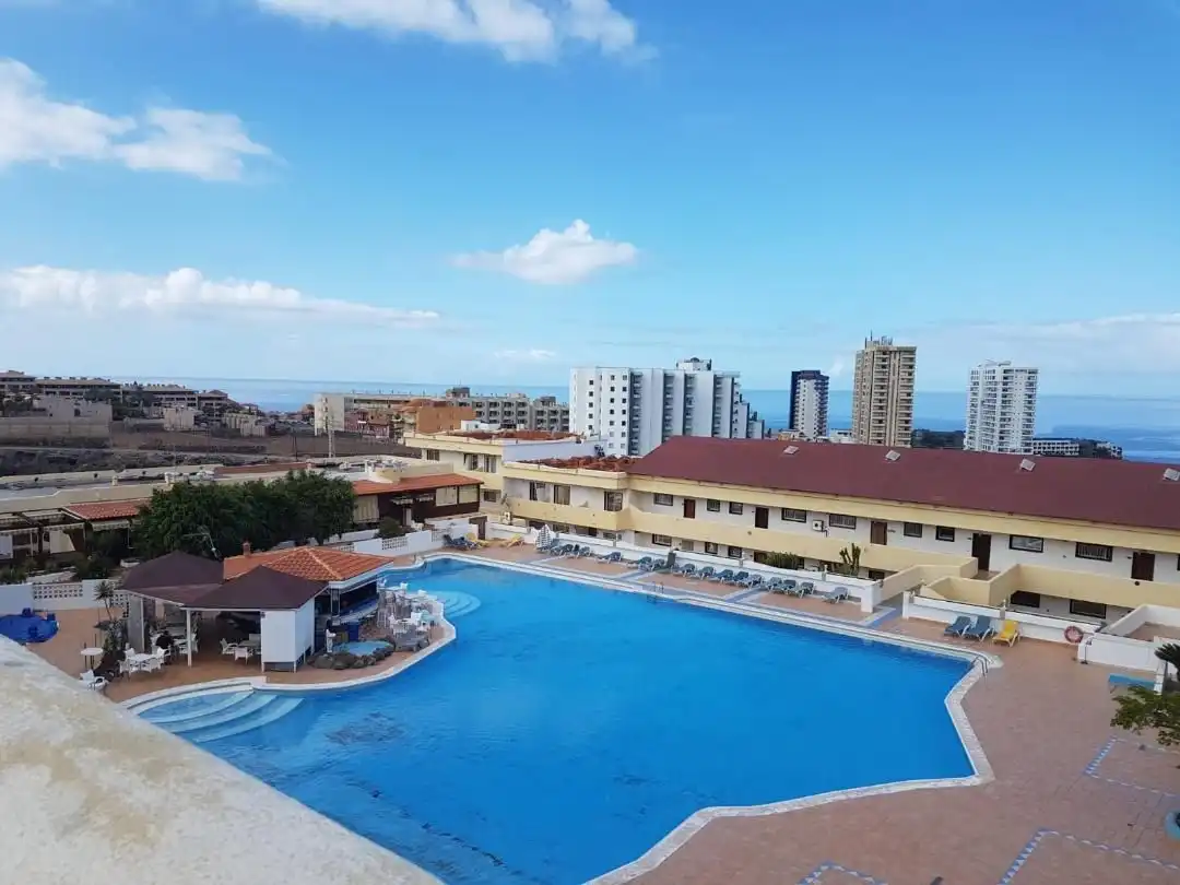 Appartement compact avec piscine à vendre à Callao Salvaje - Playa Paraíso